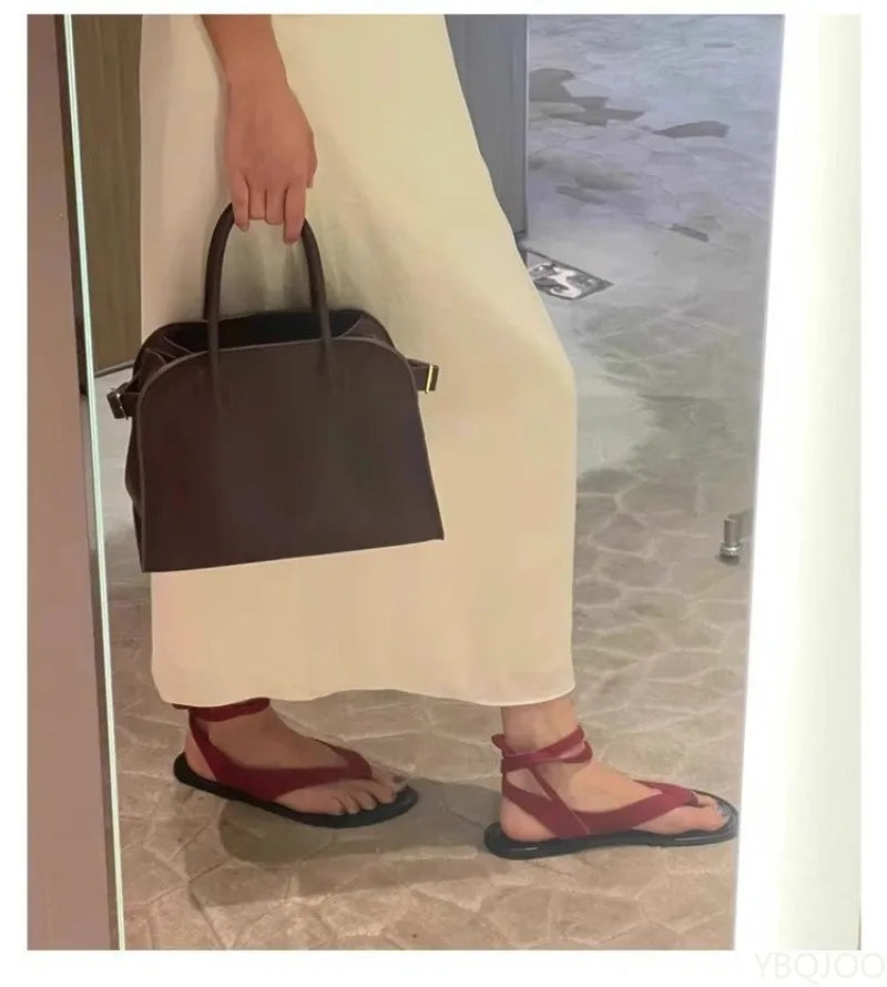 Women's personalized casual clip toe slippers summer  versatile flat bottom daily casual comfortable sandals for wearing outside