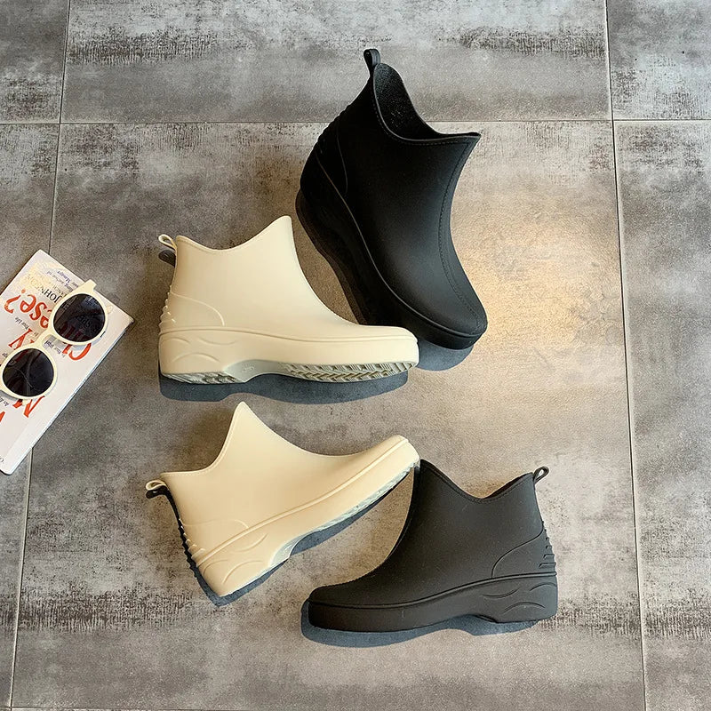 Fashion Waterproof Rain Shoes for Women Platform Ankle Rain Boots Ladies Rubber Shoes Outdoor Walking Booties New Working Boots
