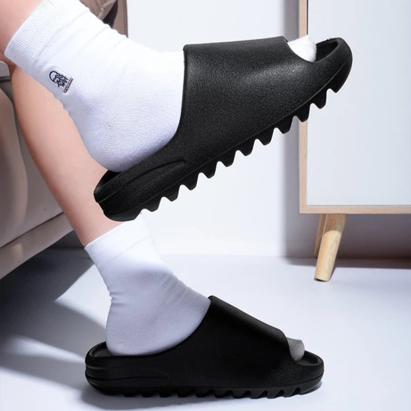 Women Men Slippers Fashion EVA Slides 2026 Summers Outdoor Beach Sandals Women Casual Shoes Man Flip-flops Men's Sandal