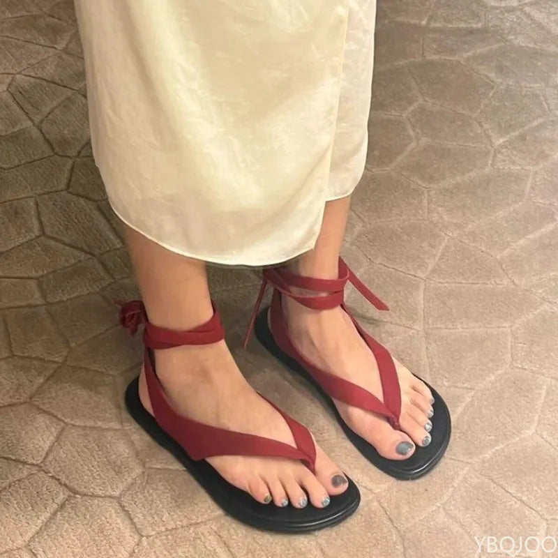 Women's personalized casual clip toe slippers summer  versatile flat bottom daily casual comfortable sandals for wearing outside
